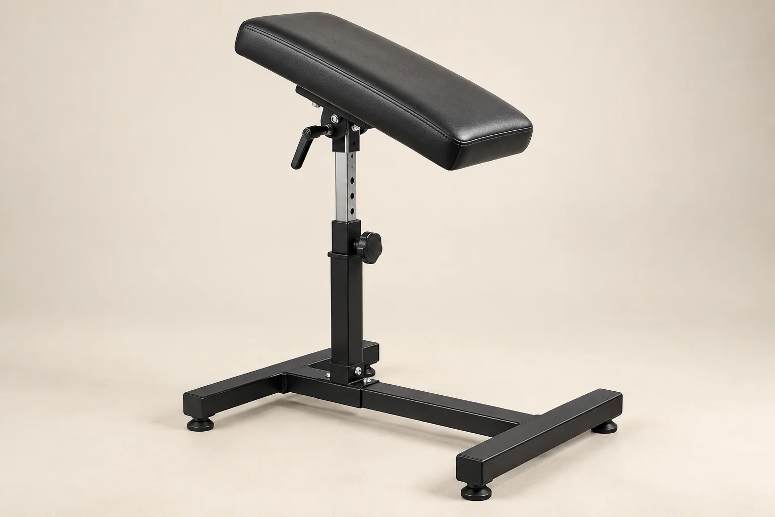 Adjustable arm rest